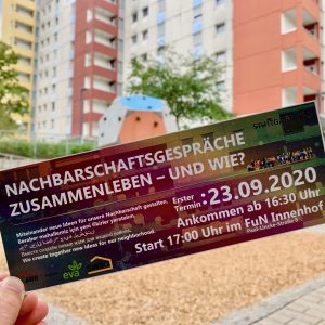 Zu sehen ist ein Flyer, auf dem für en Nachbarschaftsgespräch im Stuttgarter Stadtviertel Botnang zur Neugestaltung der Paul-Lincke-Straße geworben wird.