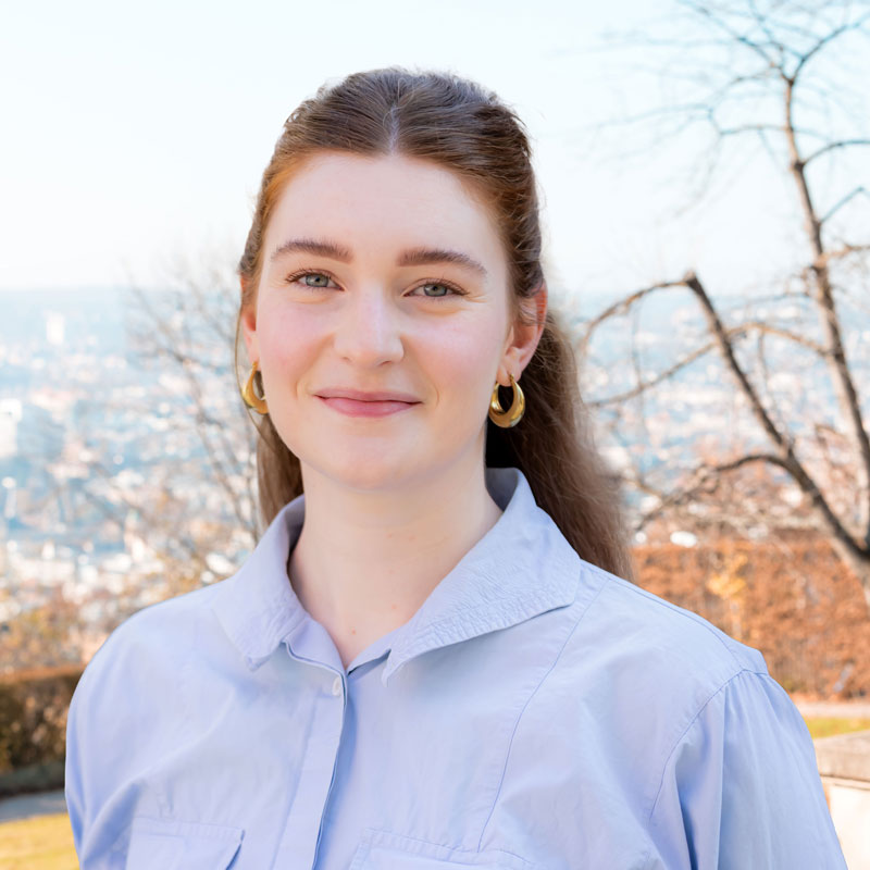 Ein Portraitfoto von Lara Märkle, die Projektassistenz von "Stark vor Ort – gut vorbereitet für den Ernstfall!"